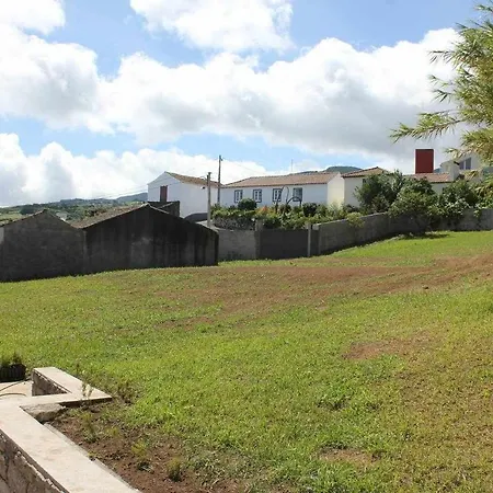 Casas Do Vale A Taberna Casa Ideal 2 Holiday home *